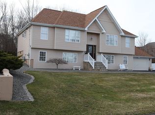 35 Mota Ct, Somerset, MA 02726