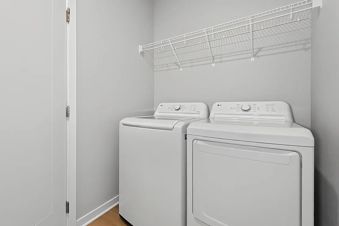 3 bed, 2170 sqft, $2,395 — Photo 4