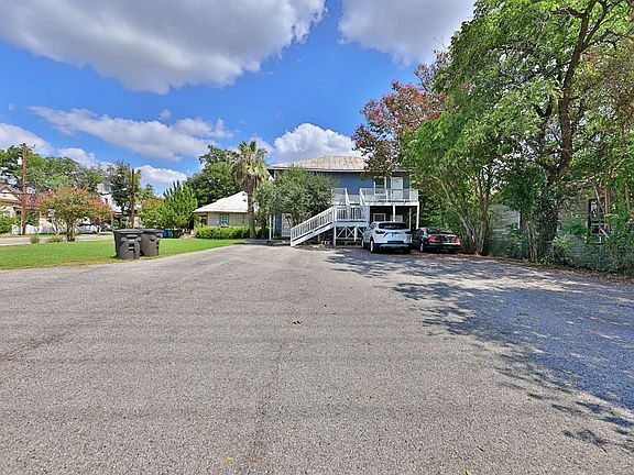 2nd image of 406 Mason St APT 3