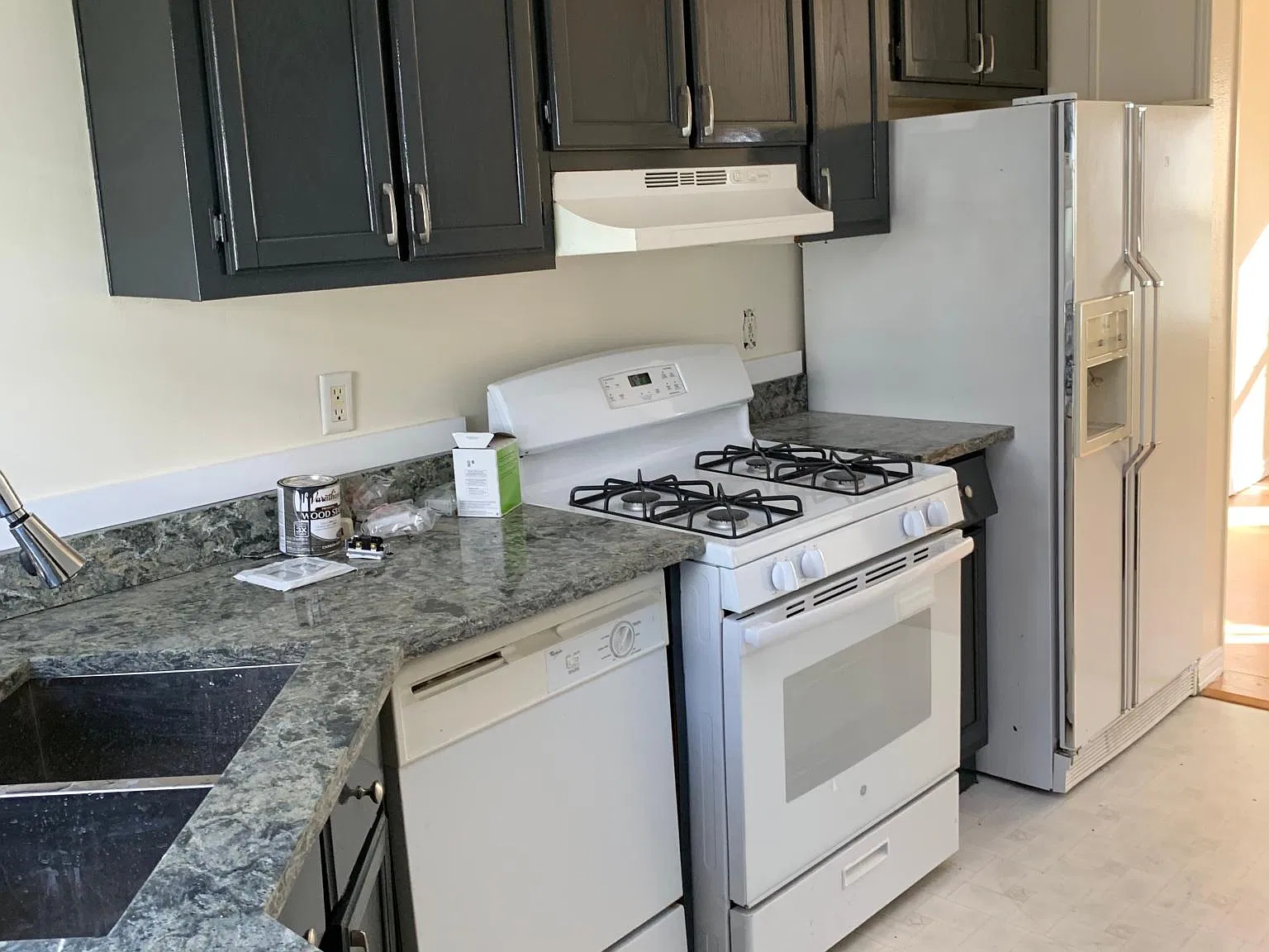 2 bed, 1050 sqft, $1,650 — Photo 3