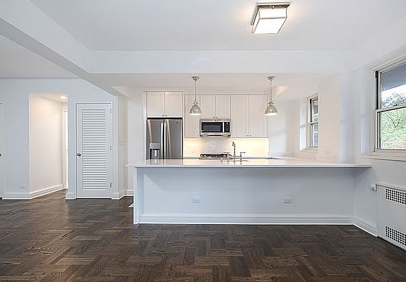 4th image of 945 5th Ave APT 5B