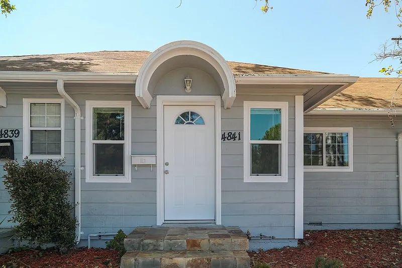 1st image of 4841 Colfax Ave
