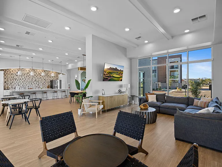Copa Flats — Photo 22