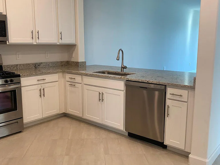 Room for 4 barstools to entertain