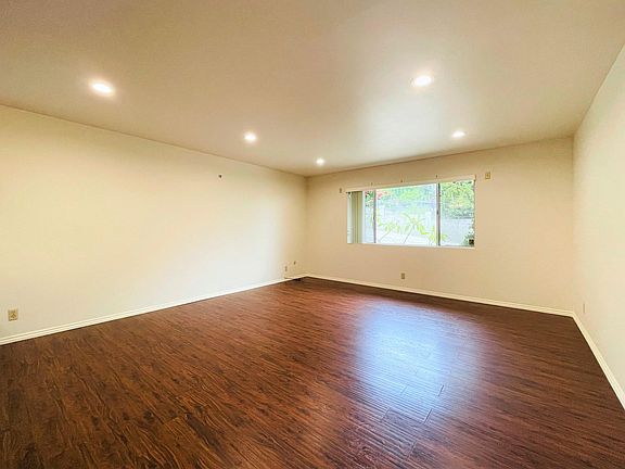 5th image of 5325 Cortolane Dr