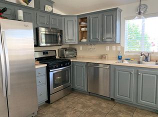 390 Logenita St, Palm Springs, CA 92264