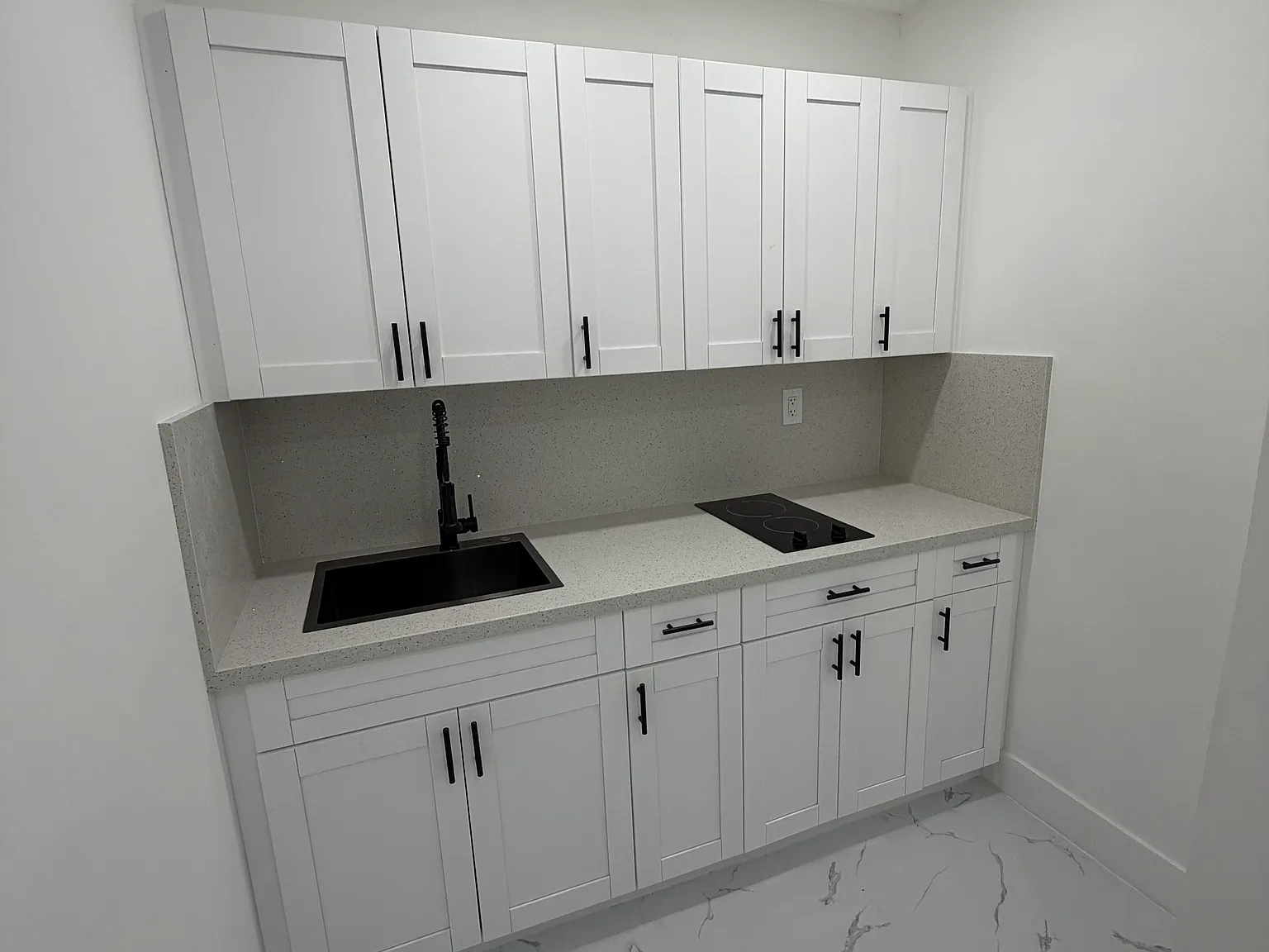 1 bed, 300 sqft, $1,350 — Photo 4