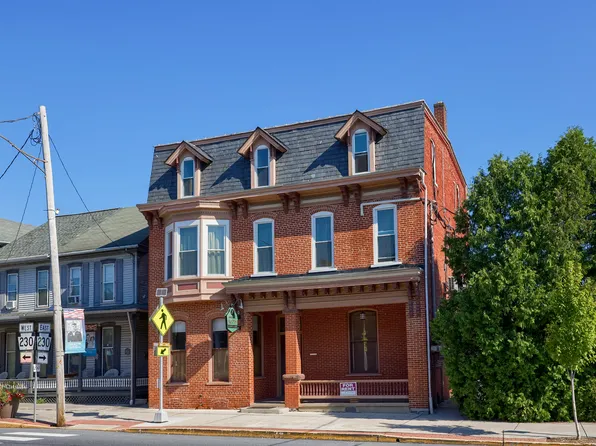 75 E Main St APT 7, Mount Joy, PA 17552