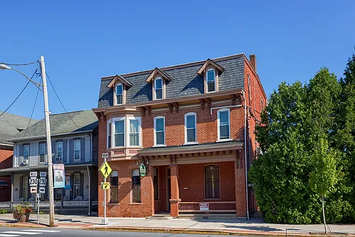 75 E Main St #7 Photo 1