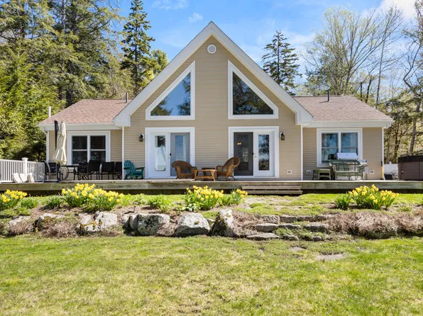 267 Scott's Neck Road, Ellsworth, ME 04605