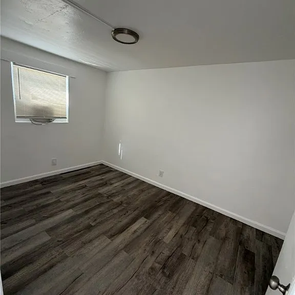3033 2nd St #2 — Photo 8