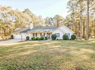120 Estate Dr, Sharpsburg, GA 30277