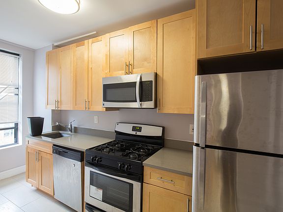 2nd image of 52 W 111th St APT 3C