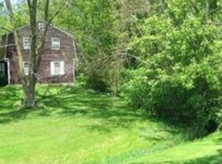 2748 Knob Hill Rd, Johnsburg, IL 60051