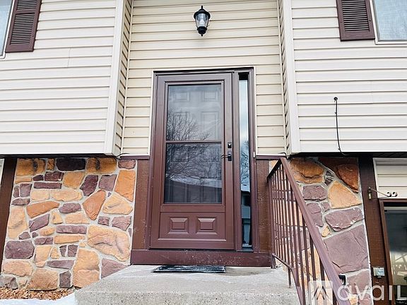 5th image of 840 Martha Lake Ct #840