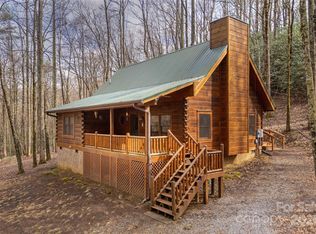 104 Willow Ln, Rosman, NC 28772