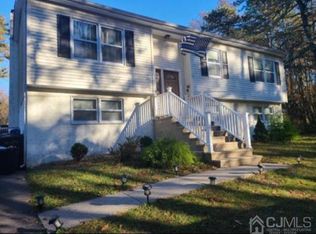 1302 Vine St, Browns Mills, NJ 08015