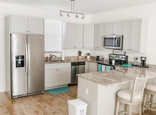 200 Hypoluxo Rd #47309B85C, Lake Worth, FL 33462