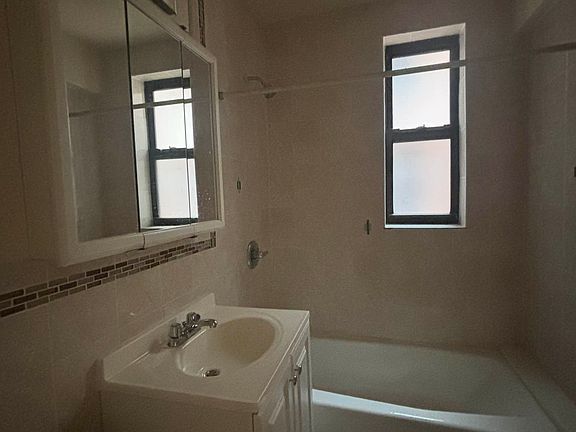 5th image of 6615 Wetherole St APT A6