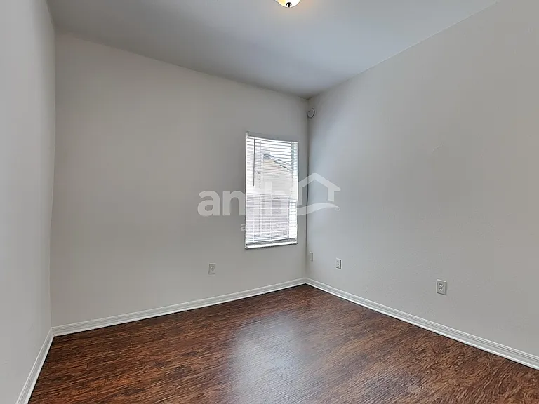10707 Carloway Hills Dr — Photo 18