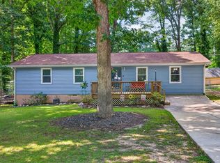 869 Rock Oak Ln, Lawrenceville, GA 30046