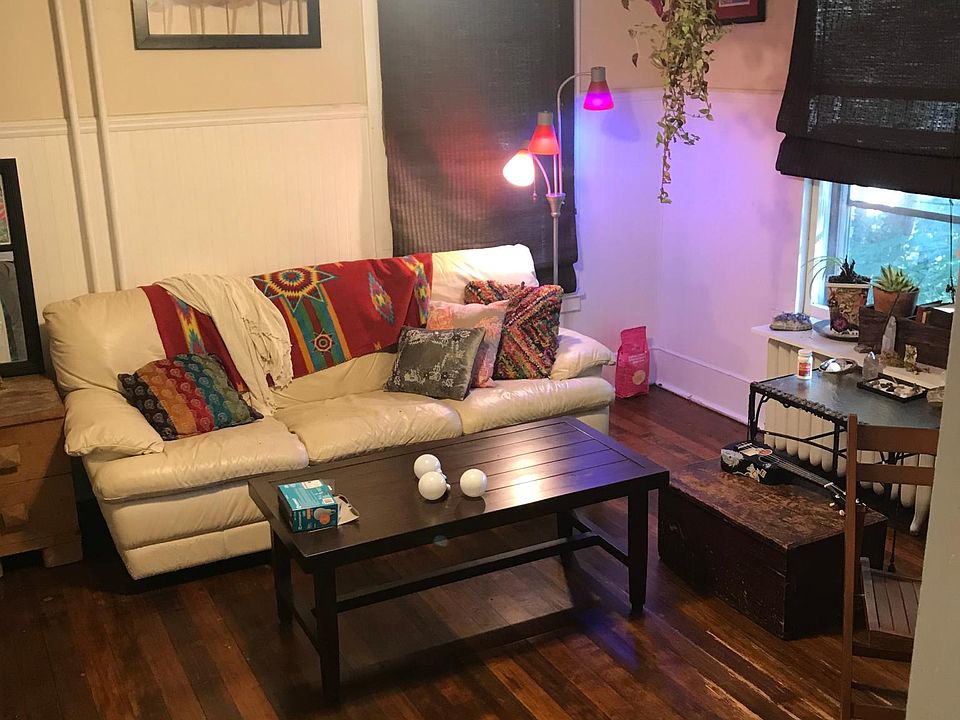 1st image of 328 Milton Ave APT 2