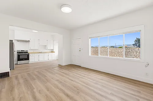401 105th Ave #401 Photo 1 401 105th Ave #401 Photo 1