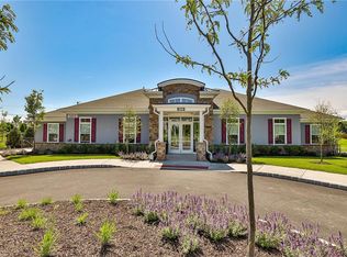 100 Aviv Upper, Fogelsville, PA 18051
