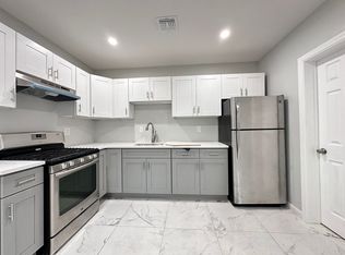 61 Warner Ave #2E, Jersey City, NJ 07305