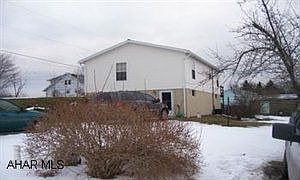 4th image of 1436 N 9th Ave