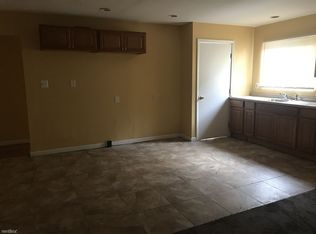 9249 Patton St, Detroit, MI 48228