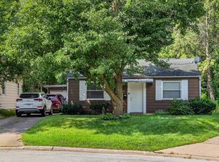 1103 37th Street Ct, Moline, IL 61265