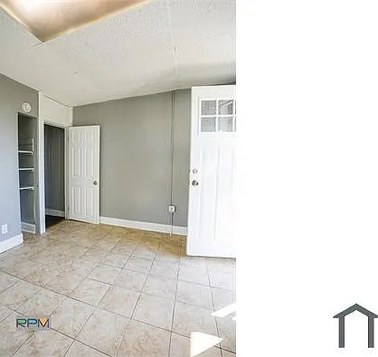 3201 Clarence Ave — Photo 23
