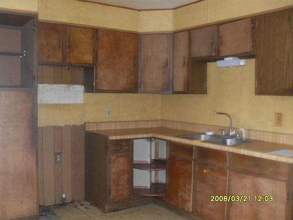2nd image of 52979 Marks St