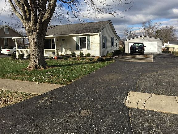 3rd image of 432 Evans Ln