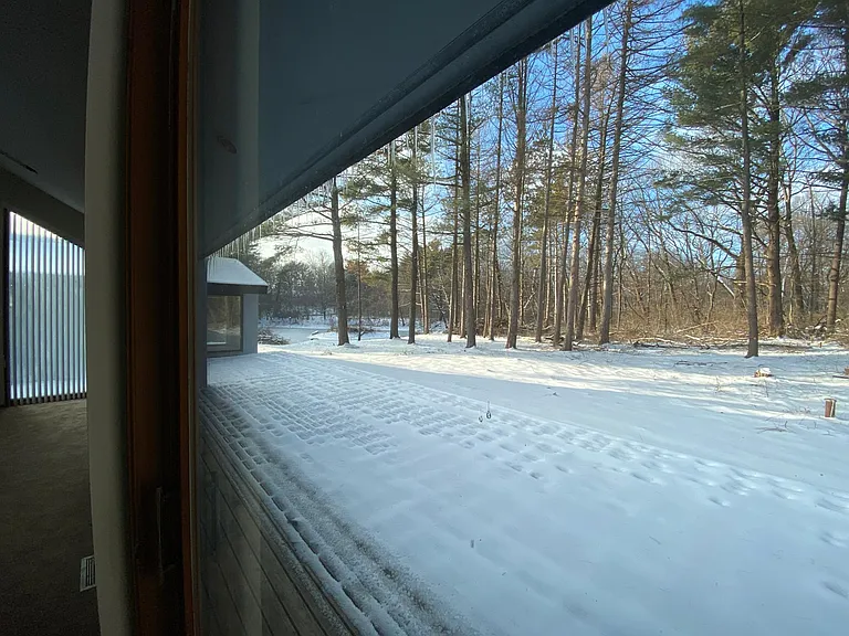 7S560 Donwood Dr E — Photo 21