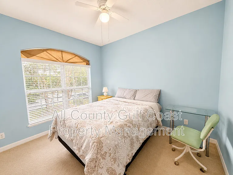 1704 Gondola Park Dr — Photo 9
