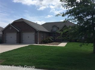 3003 SW Woodruff Ave, Bentonville, AR 72712
