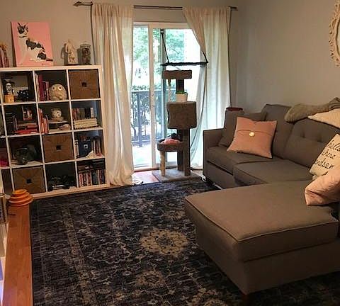 5th image of 3308 Wyndham Cres #117