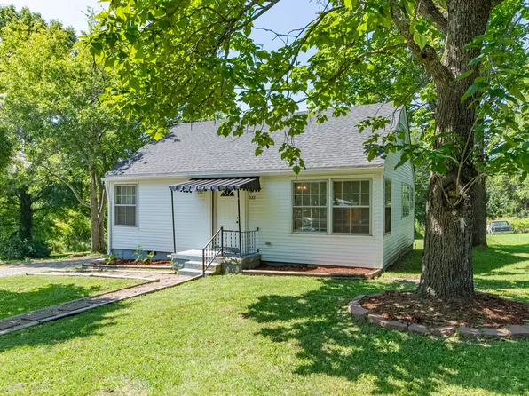 322 W Berkley Cir, Lewisburg, TN 37091