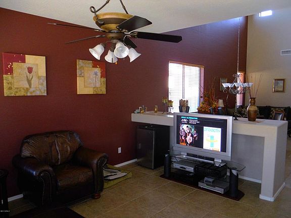 3rd image of 3354 E Pinot Noir Ave