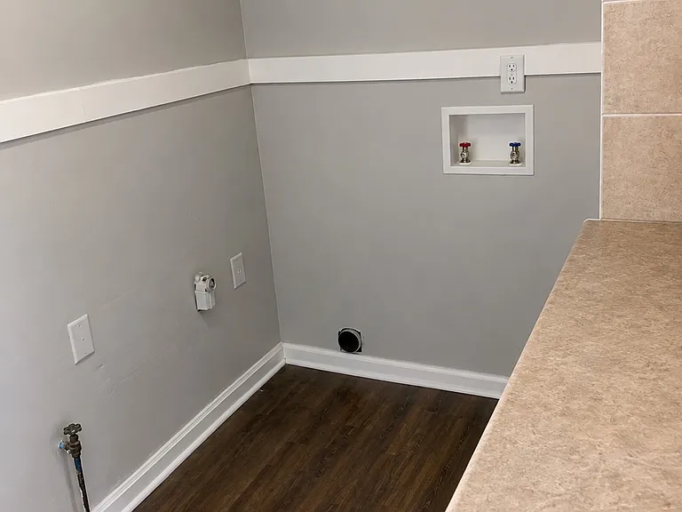 7006 Betsy Ross Dr — Photo 12