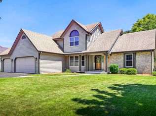 W178N10298 Whitetail Run, Germantown, WI 53022