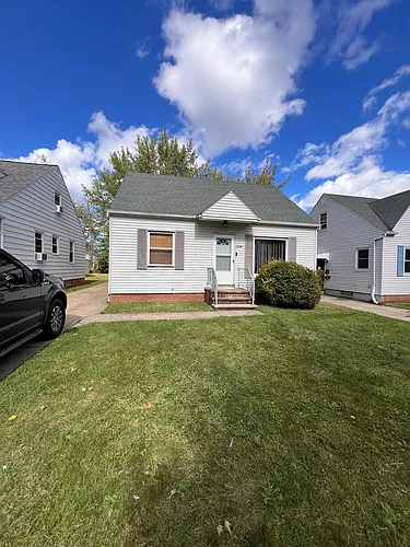 15401 Benhoff Dr Photo 1