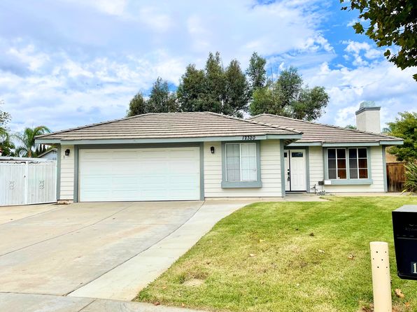 12320 Yuma Ct