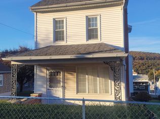 1239 W Mulberry St, Coal Township, PA 17866