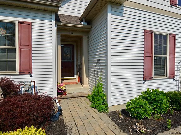 3rd image of 1A Wakefield Ct #A