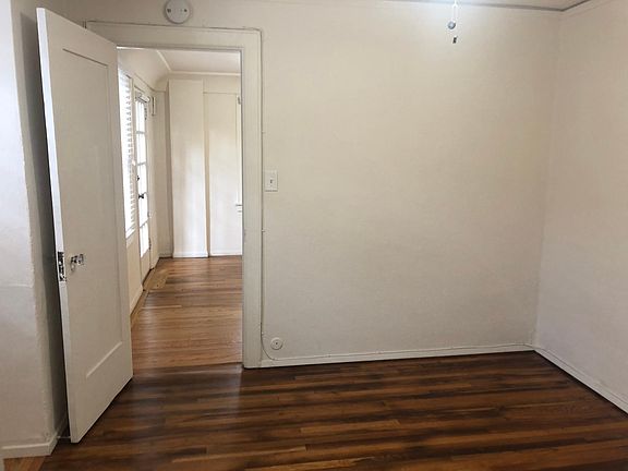 5th image of 4034 Randolph St