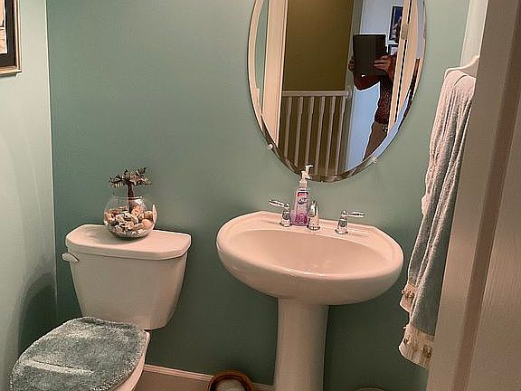 5th image of 12897 New Market St APT 202