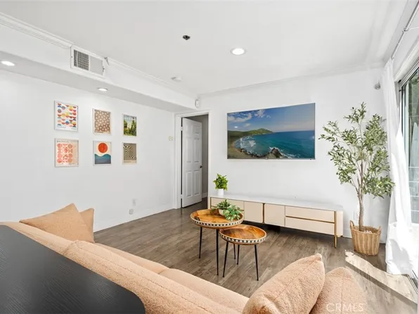 116 S Croft Ave APT 102, Los Angeles, CA 90048